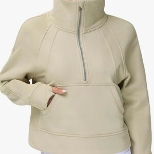 Women’s half zip fleece pullover